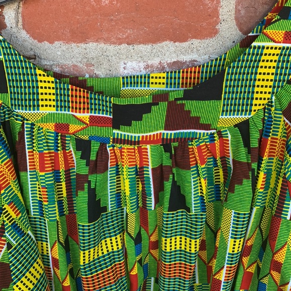 Beautiful Handmade Tunic - Picture 3 of 9